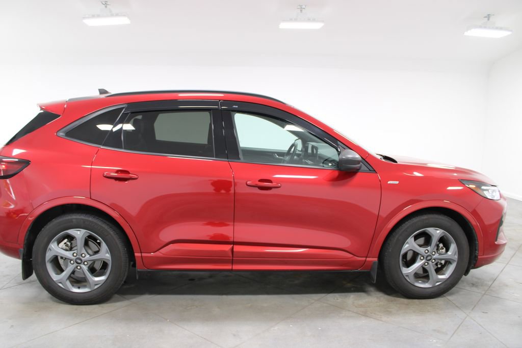 Used 2023 Ford Escape ST-Line w/ Tech Pack #1 image 11
