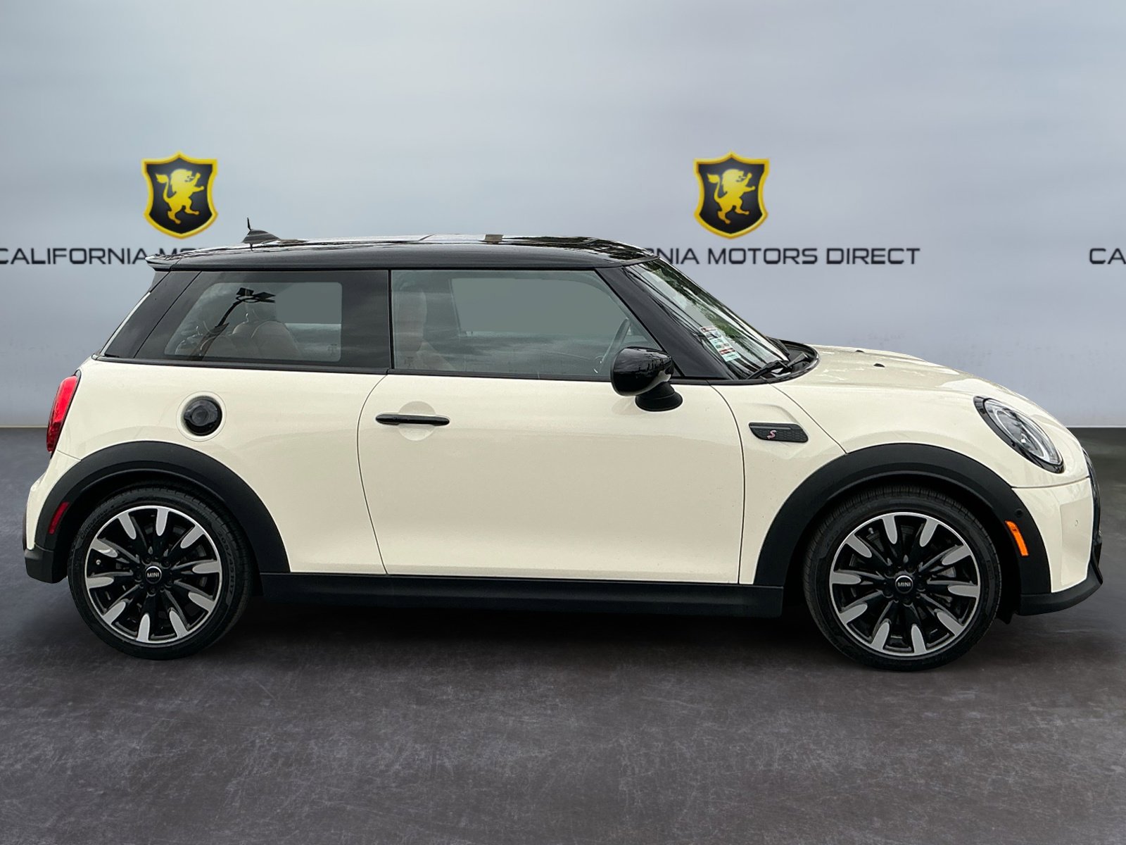 Used 2023 MINI Cooper S image 6