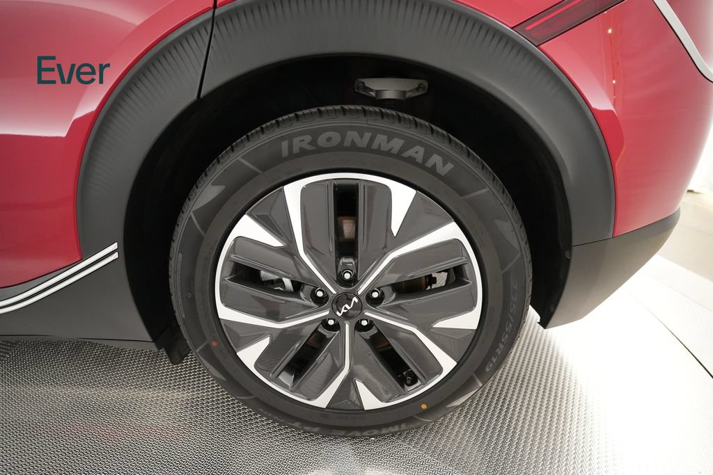 Used 2024 Kia EV6 Light RWD image 19