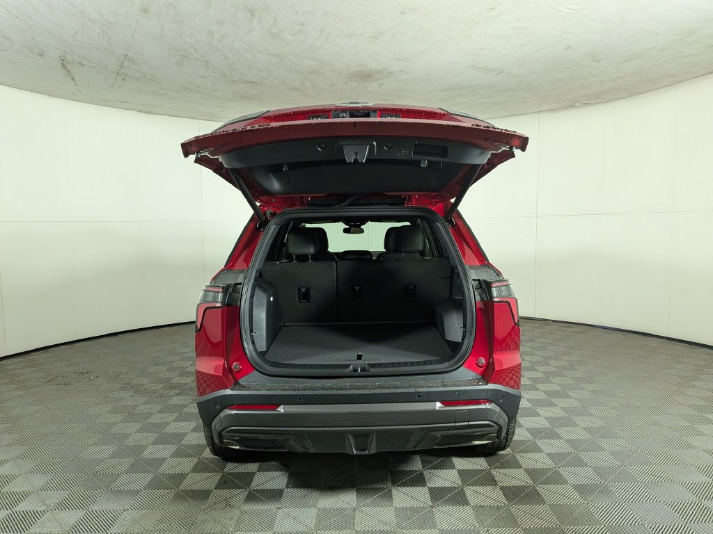 New 2027 Chevrolet Equinox ACTIV AWD/4WD image 9