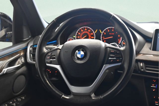 Used 2018 BMW X5 xDrive35i w/ Driving Assistance Package AWD/4WD image 24