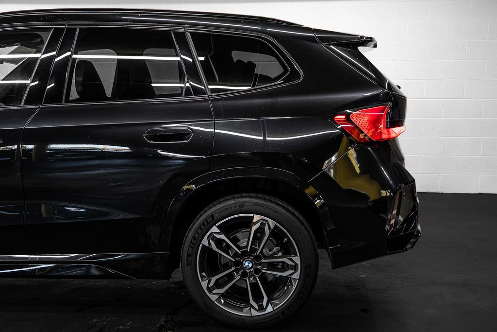 Used 2023 BMW X1 xDrive28i w/ M Sport Package image 13