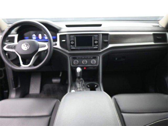 Used 2023 Volkswagen Atlas SE image 25