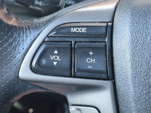 Used 2013 Honda Pilot Touring image 25