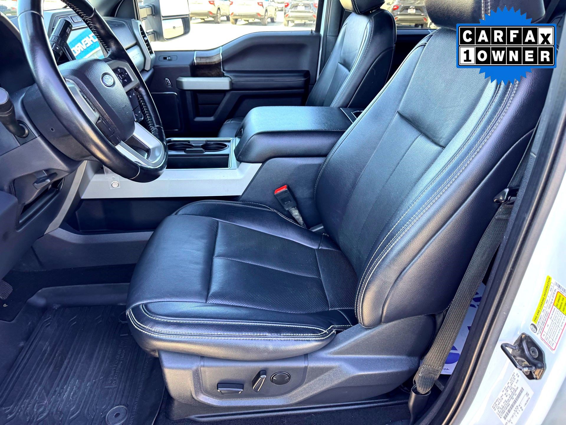 Used 2022 Ford F250 Lariat w/ Lariat Value Package image 12