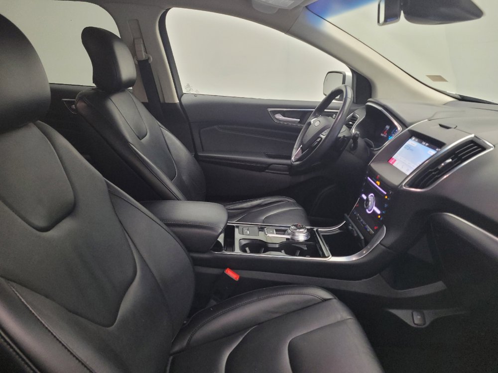 Used 2019 Ford Edge Titanium AWD/4WD image 21