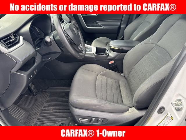 Certified 2023 Toyota RAV4 SE image 3