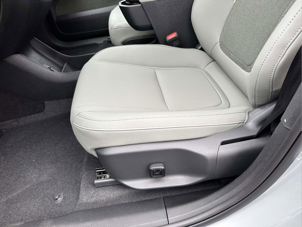 New 2026 Volvo EX30 Cross Country Ultra w/ Protection Package Premier AWD/4WD image 17