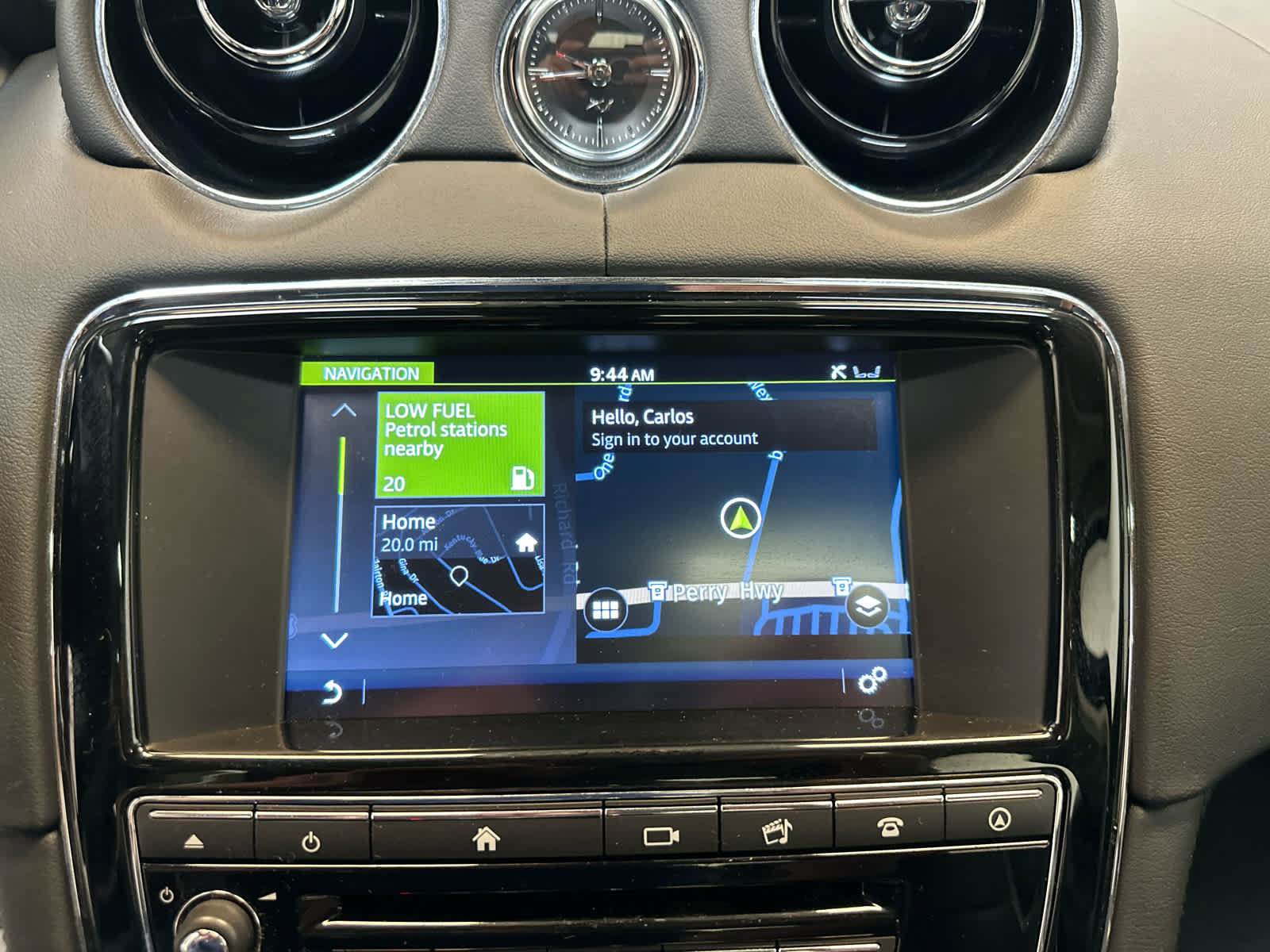 Used 2017 Jaguar XJ R-Sport AWD/4WD image 16