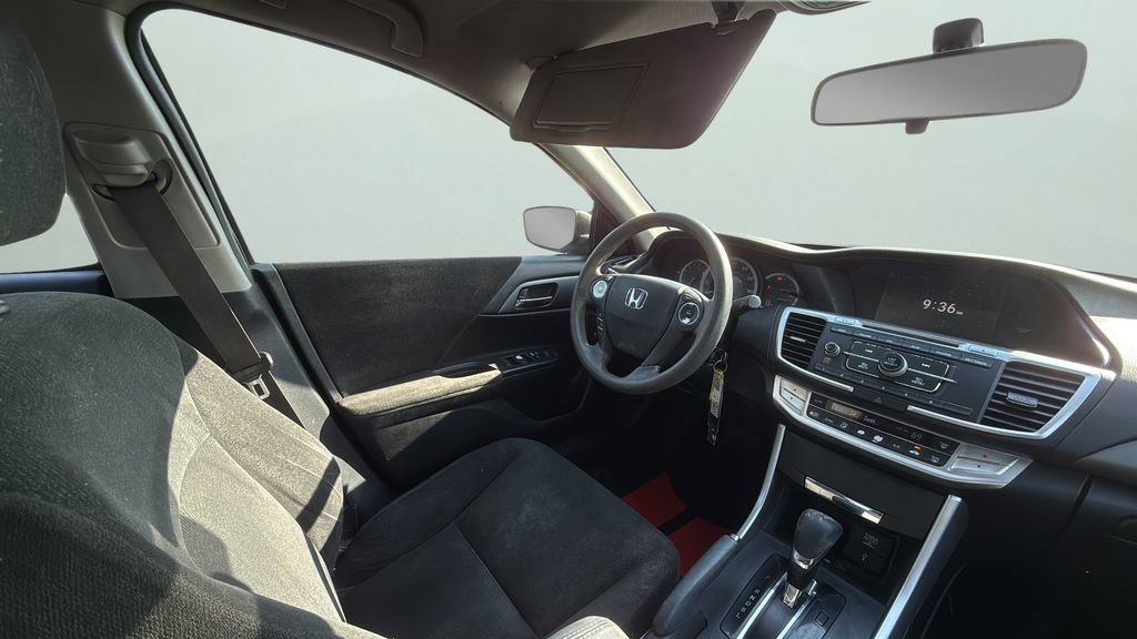 Used 2013 Honda Accord LX image 21