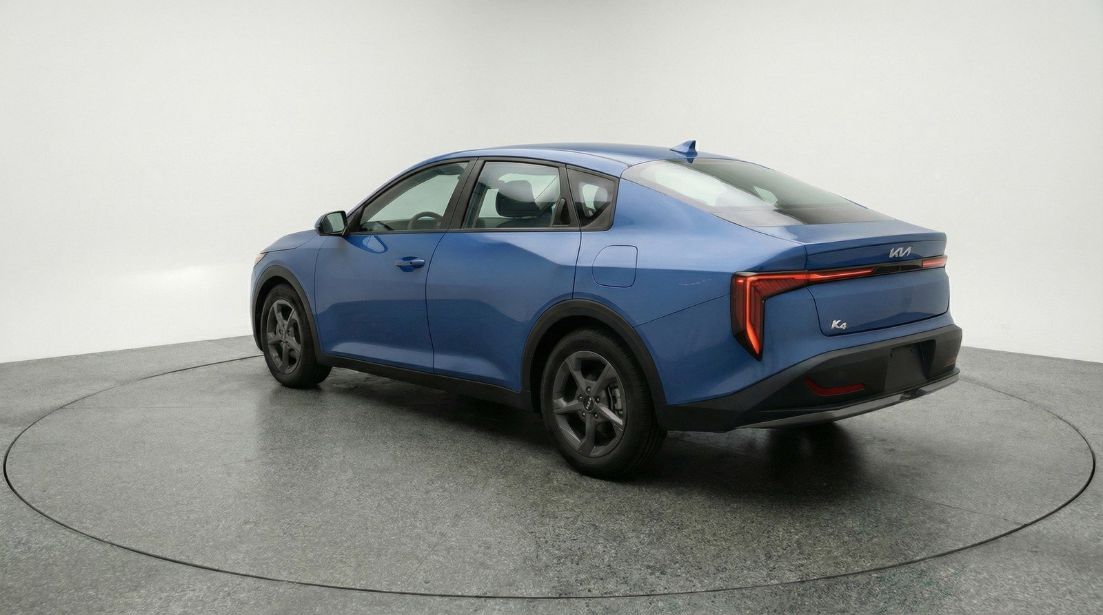 Used 2025 Kia K4 LXS image 6