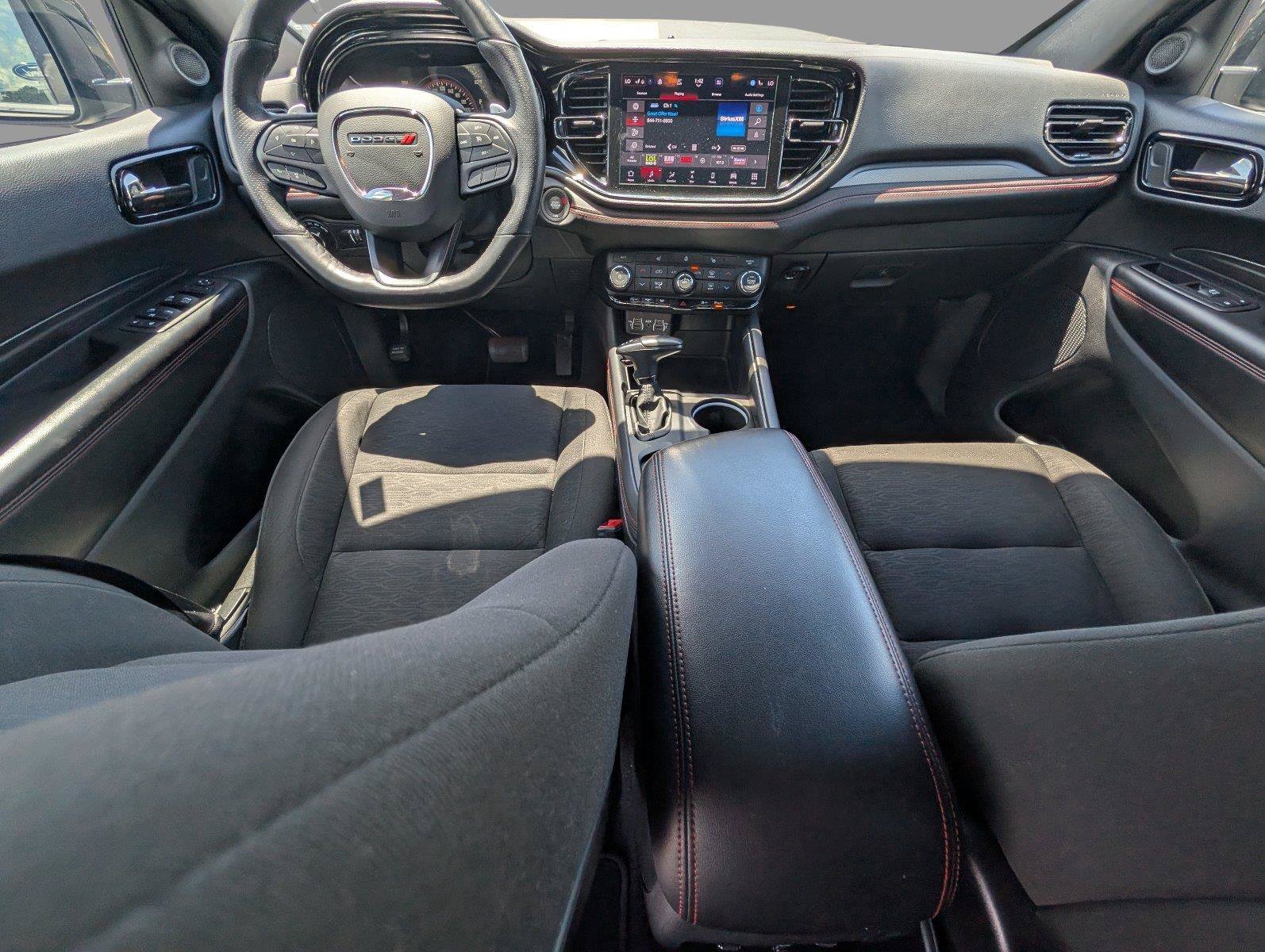 Used 2025 Dodge Durango GT AWD/4WD image 30