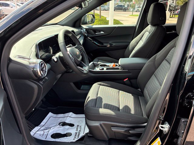 New 2027 Chevrolet Equinox LT AWD/4WD image 7