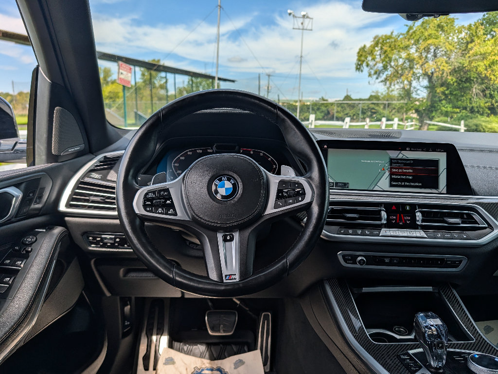Used 2021 BMW X5 M50i AWD/4WD image 36