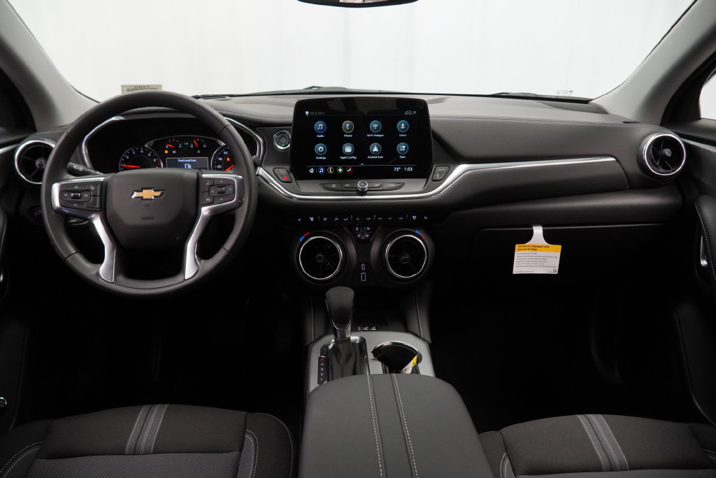 New 2026 Chevrolet Blazer LT w/ Convenience Package AWD/4WD image 8
