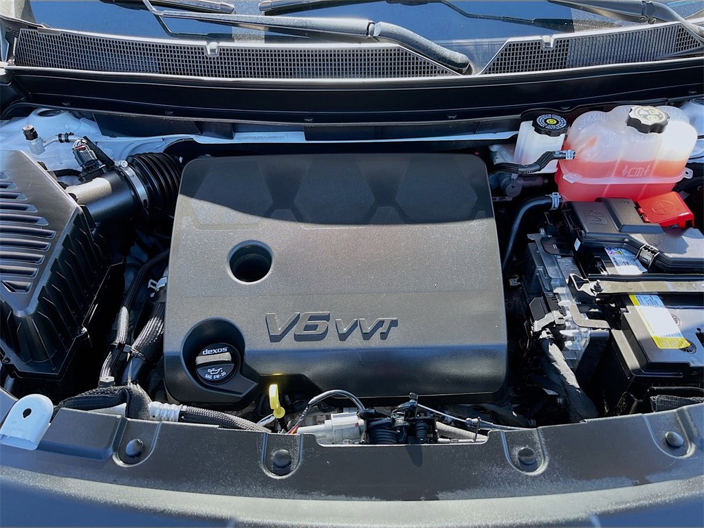 Used 2023 Chevrolet Traverse High Country image 33