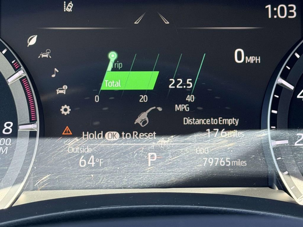 Used 2021 Toyota Highlander XLE image 11