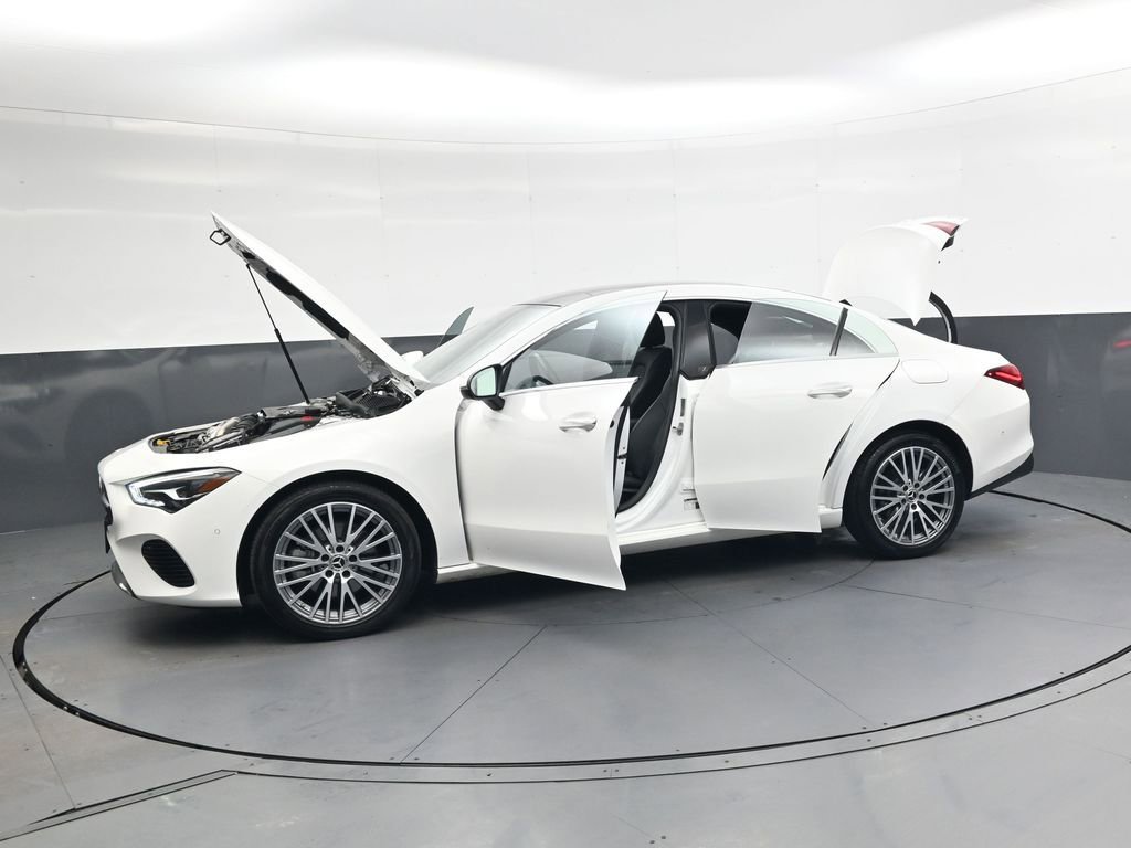 Used 2025 Mercedes-Benz CLA 250 image 44