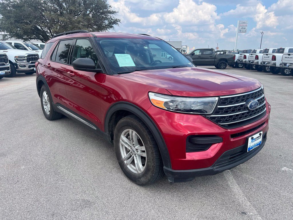 Used 2021 Ford Explorer XLT RWD image 7