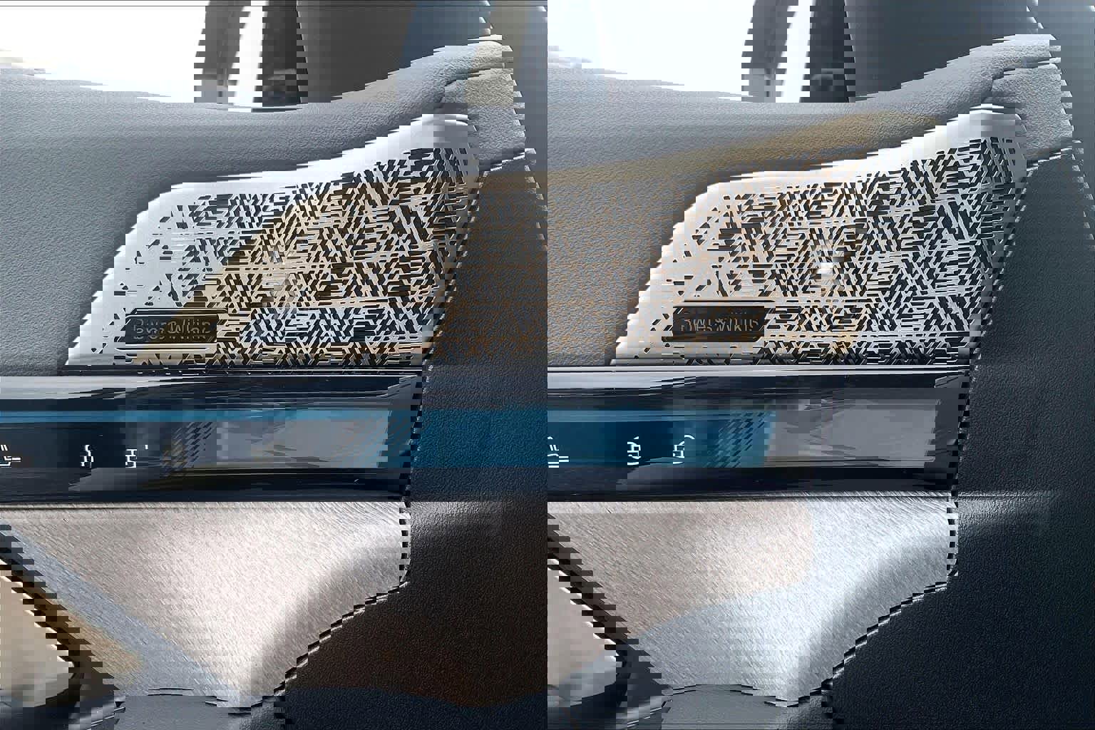 Certified 2024 BMW i5 M60 w/ Executive Package AWD/4WD image 37