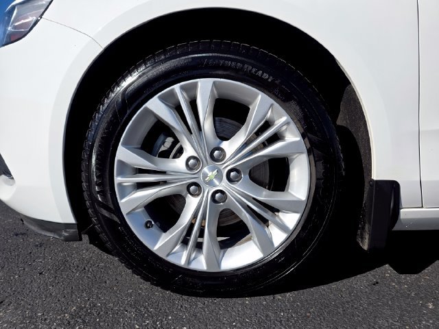 Used 2015 Chevrolet Impala LT w/ Convenience Package FWD image 7