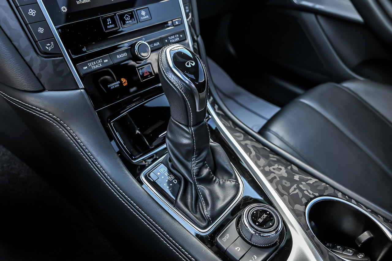 Used 2019 INFINITI Q60 3.0t Luxe AWD/4WD image 39
