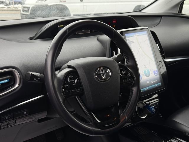 Used 2021 Toyota Prius Prime XLE w/ Carpet Mat Package (TMS) FWD image 26
