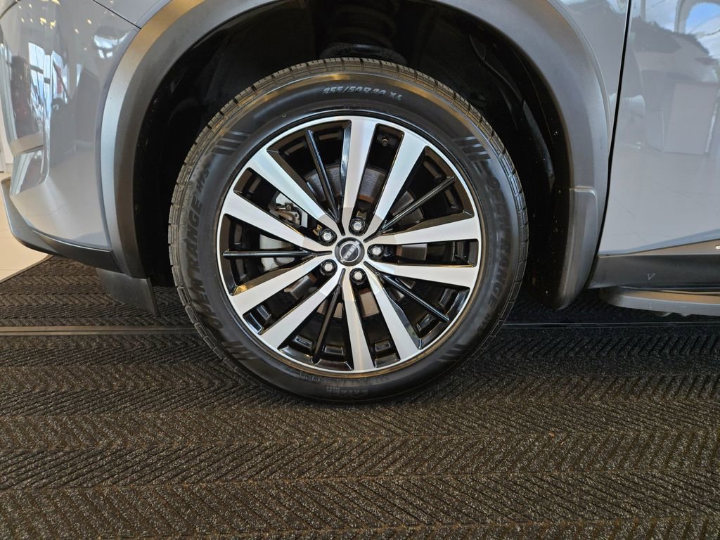 Used 2023 Nissan Pathfinder Platinum w/ Lighting Package (N93) image 12