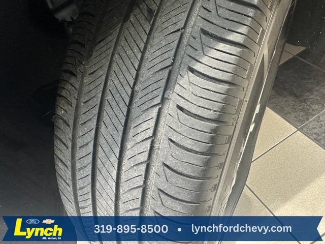 Certified 2024 Ford Explorer XLT w/ Equipment Group 202A AWD/4WD image 33