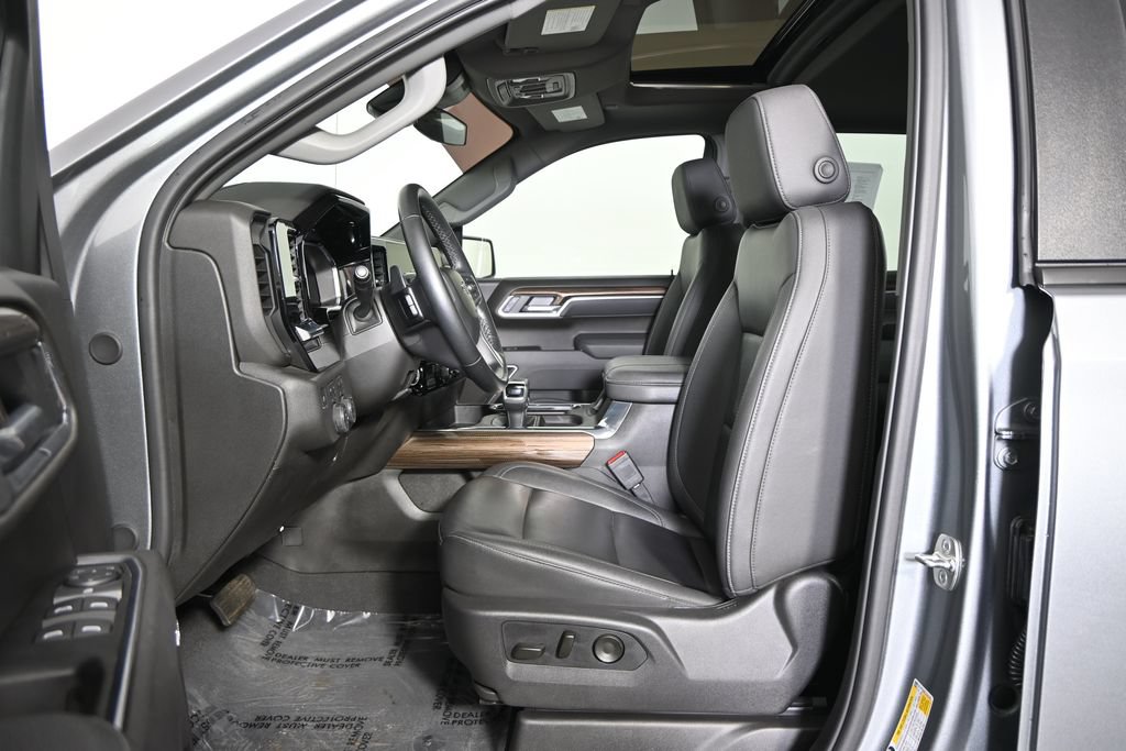 Used 2026 Chevrolet Silverado 1500 RST w/ RST All Star Premium Package AWD/4WD image 20