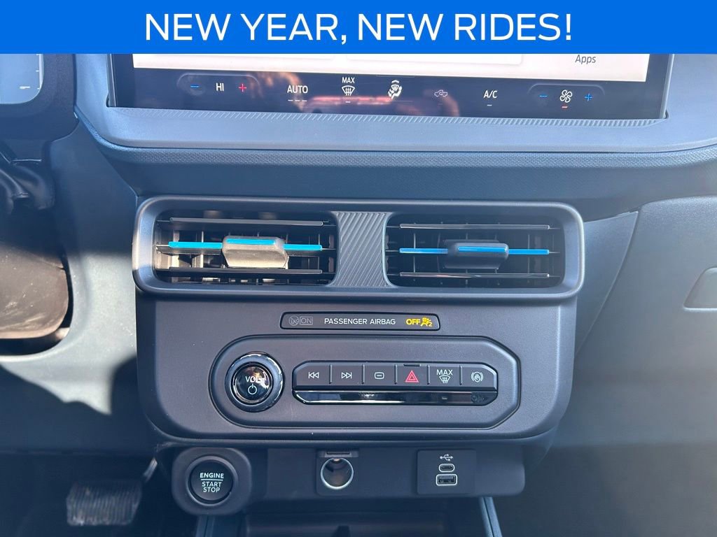 New 2026 Ford Maverick Lobo image 28