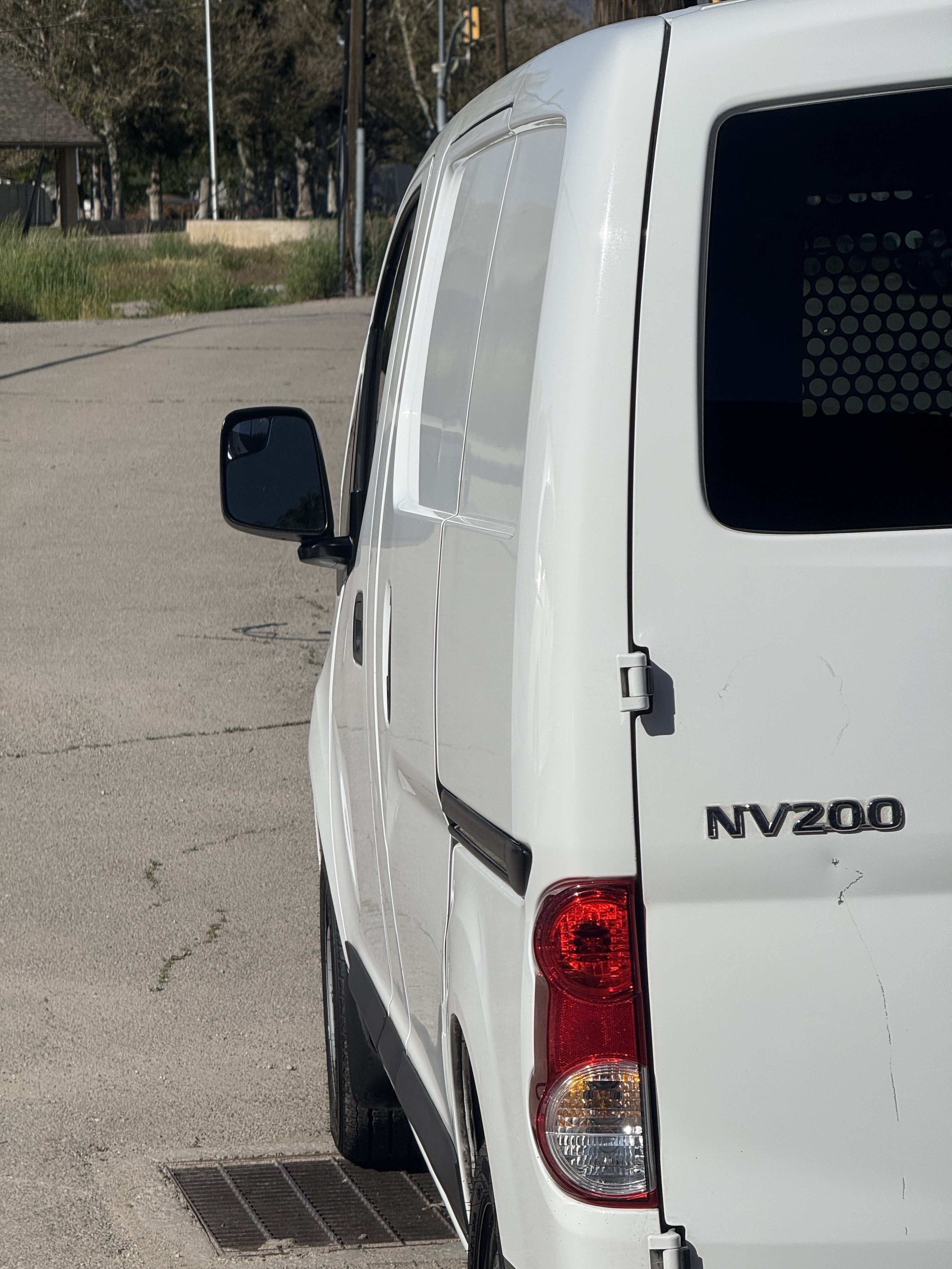 Used 2020 Nissan NV200 S FWD image 18