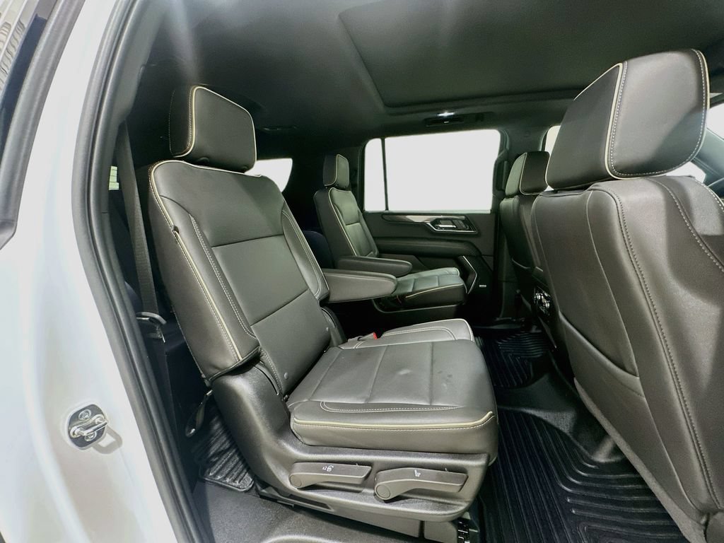 Used 2025 GMC Yukon XL Elevation w/ Technology Package RWD image 28