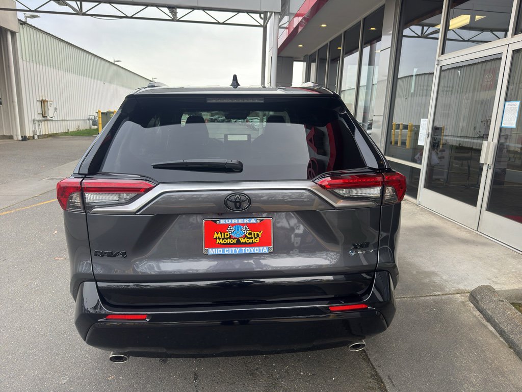 Used 2025 Toyota RAV4 XSE image 12
