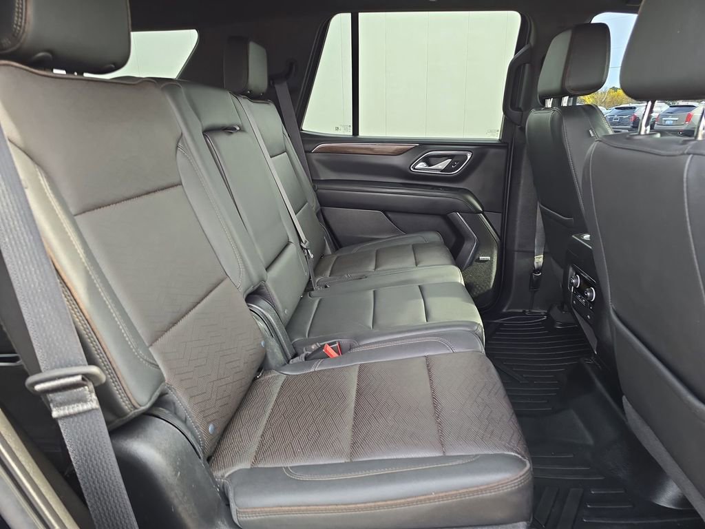 Used 2022 Chevrolet Tahoe High Country image 40