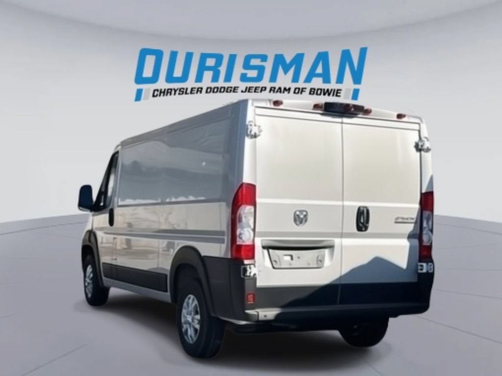 New 2025 RAM ProMaster 2500 w/ Quick Order Package 22G SLT image 3