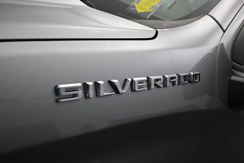 Used 2024 Chevrolet Silverado 1500 LT RWD image 30