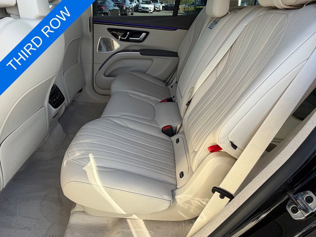 Used 2023 Mercedes-Benz EQS 580 4MATIC SUV image 31