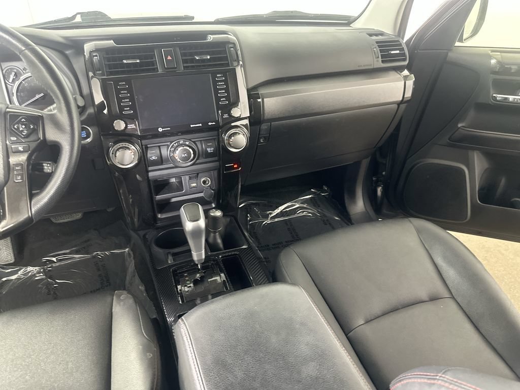 Used 2022 Toyota 4Runner TRD Off-Road Premium AWD/4WD image 21