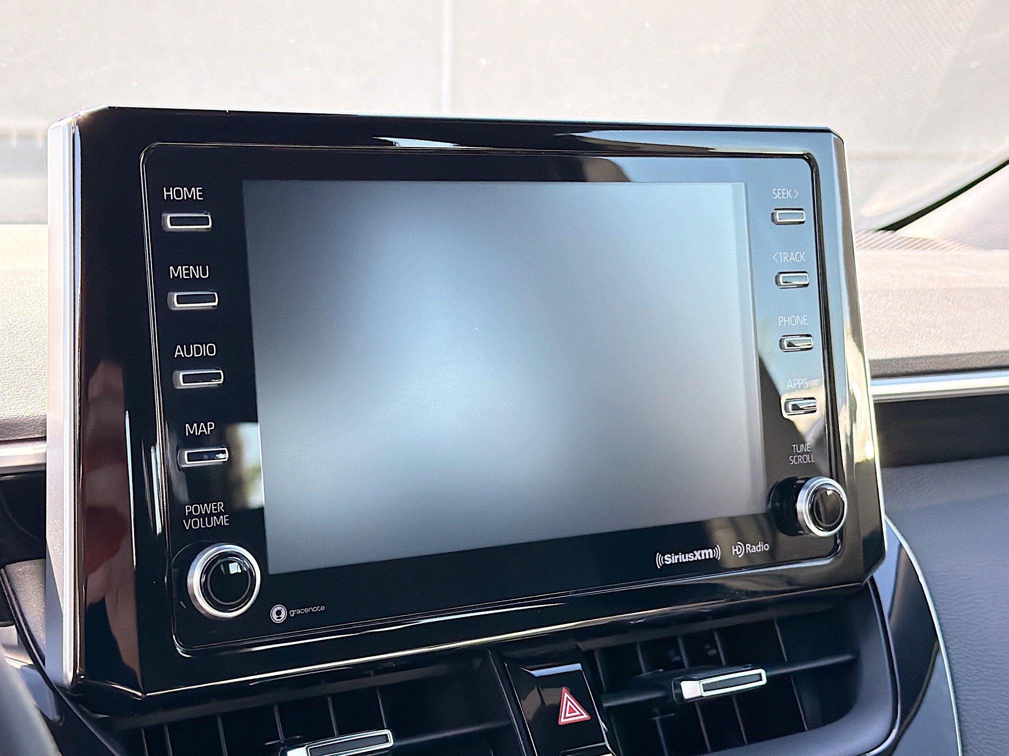 Used 2021 Toyota Corolla SE w/ SE Preferred Package FWD image 9