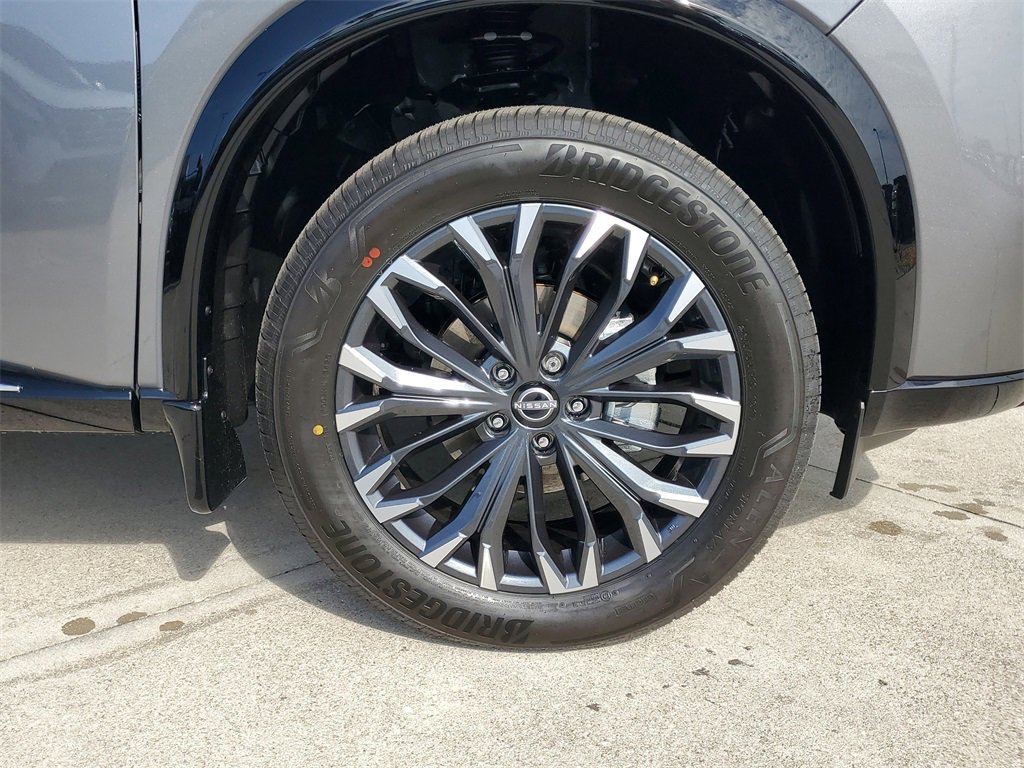 New 2026 Nissan Rogue Platinum w/ Platinum Premium Package image 3