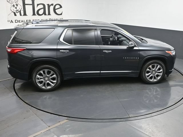 Used 2019 Chevrolet Traverse Premier w/ Driver Confidence II Package FWD image 35