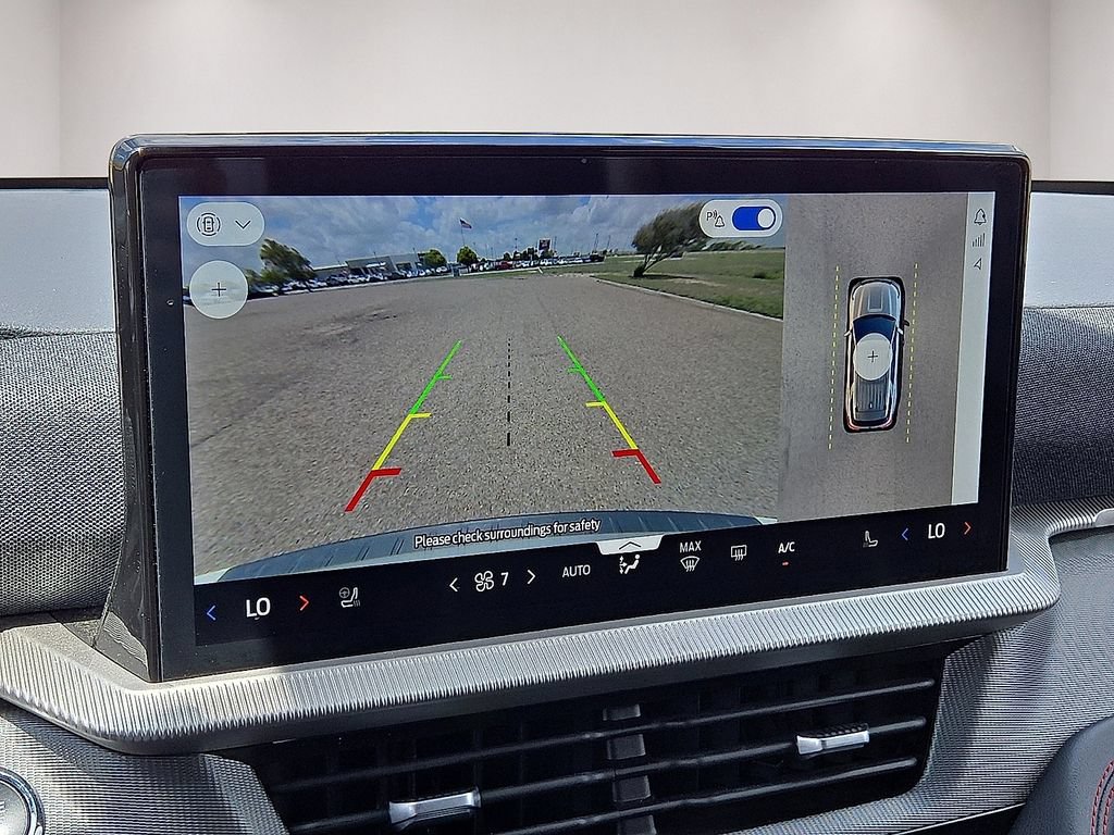 Used 2025 Ford Explorer ST-Line w/ ST-Line Street Pack AWD/4WD image 29