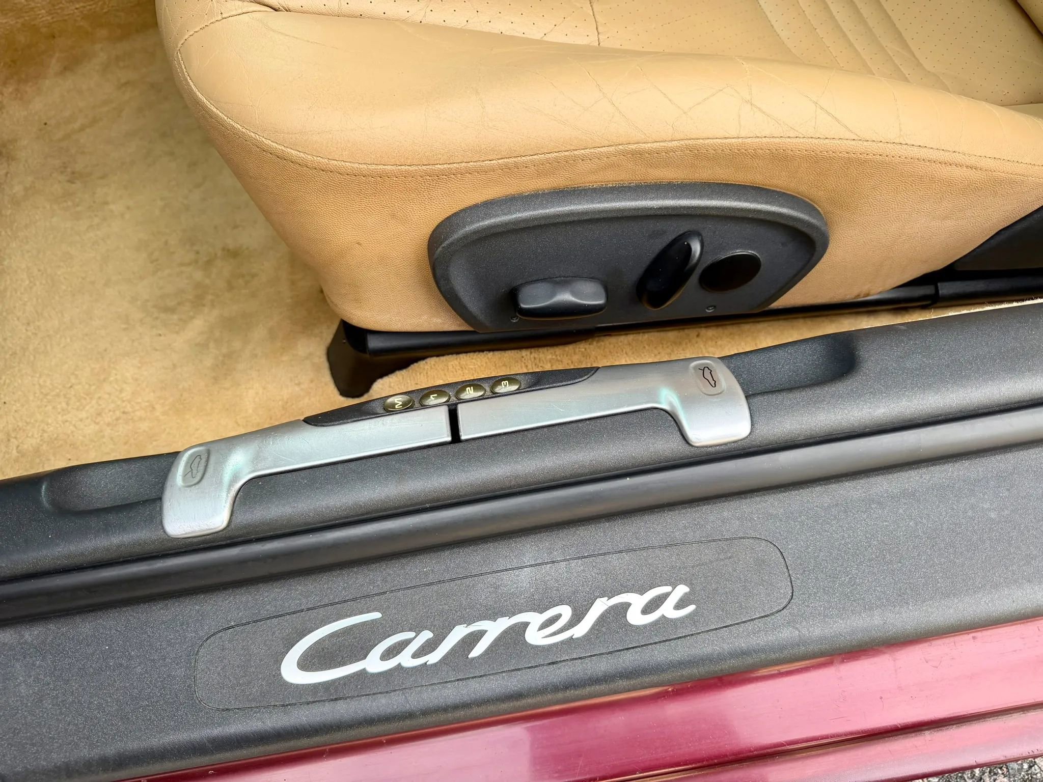 Used 1999 Porsche 911 GT3 RS image 32