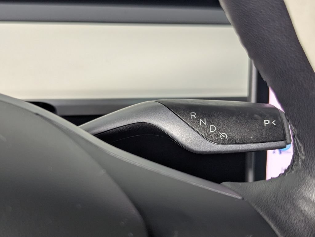 Used 2021 Tesla Model 3 Standard Range Plus RWD image 16
