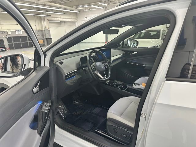 Used 2022 Volkswagen ID.4 Pro S RWD image 3