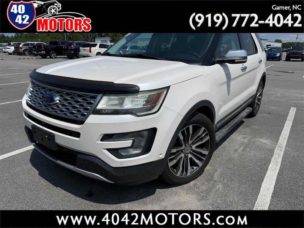 Used 2017 Ford Explorer Platinum AWD/4WD image 1