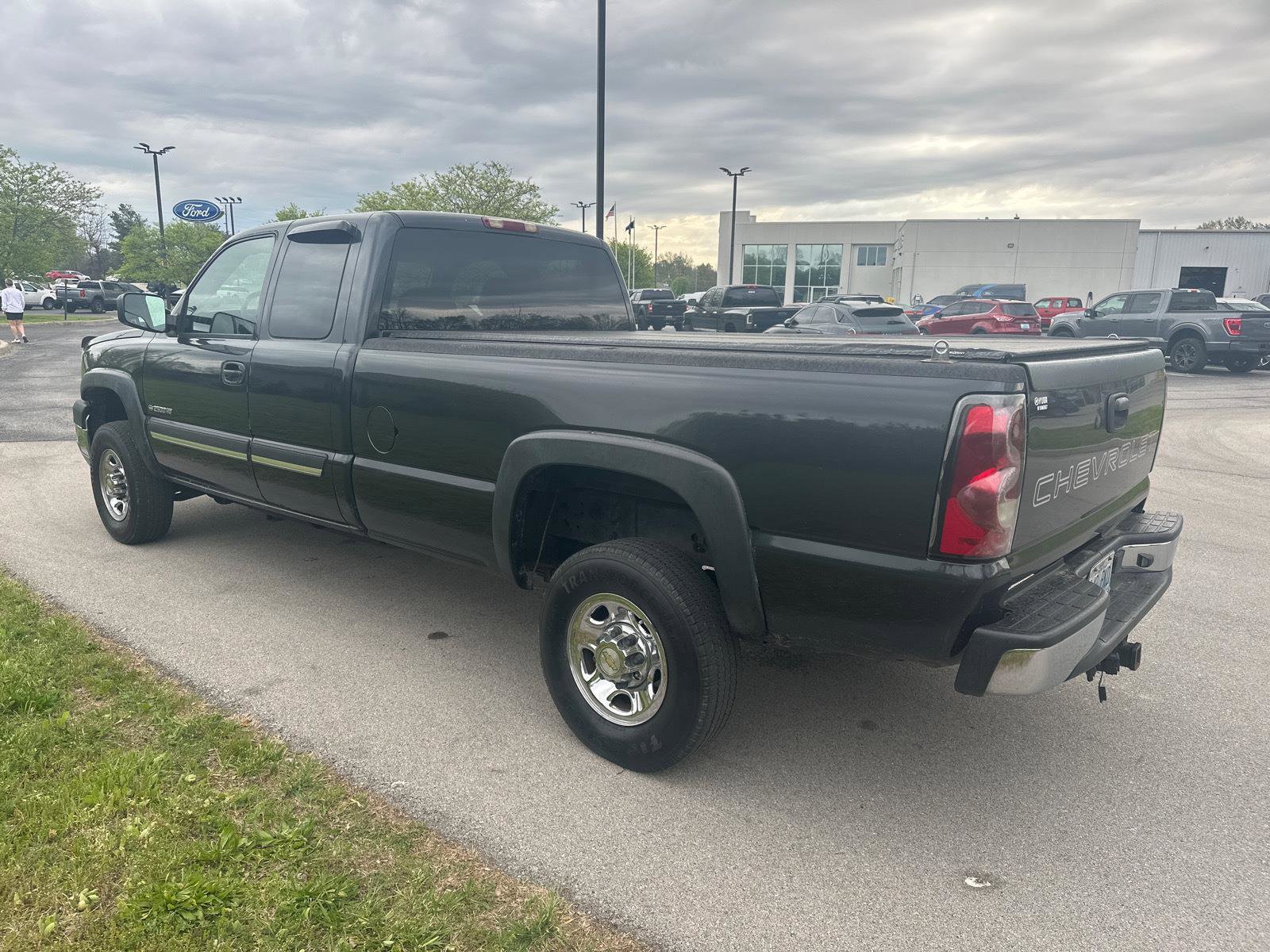 Used 2004 Chevrolet Silverado 2500 2WD Extended Cab image 6