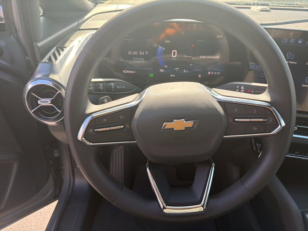 New 2026 Chevrolet Equinox EV LT image 6