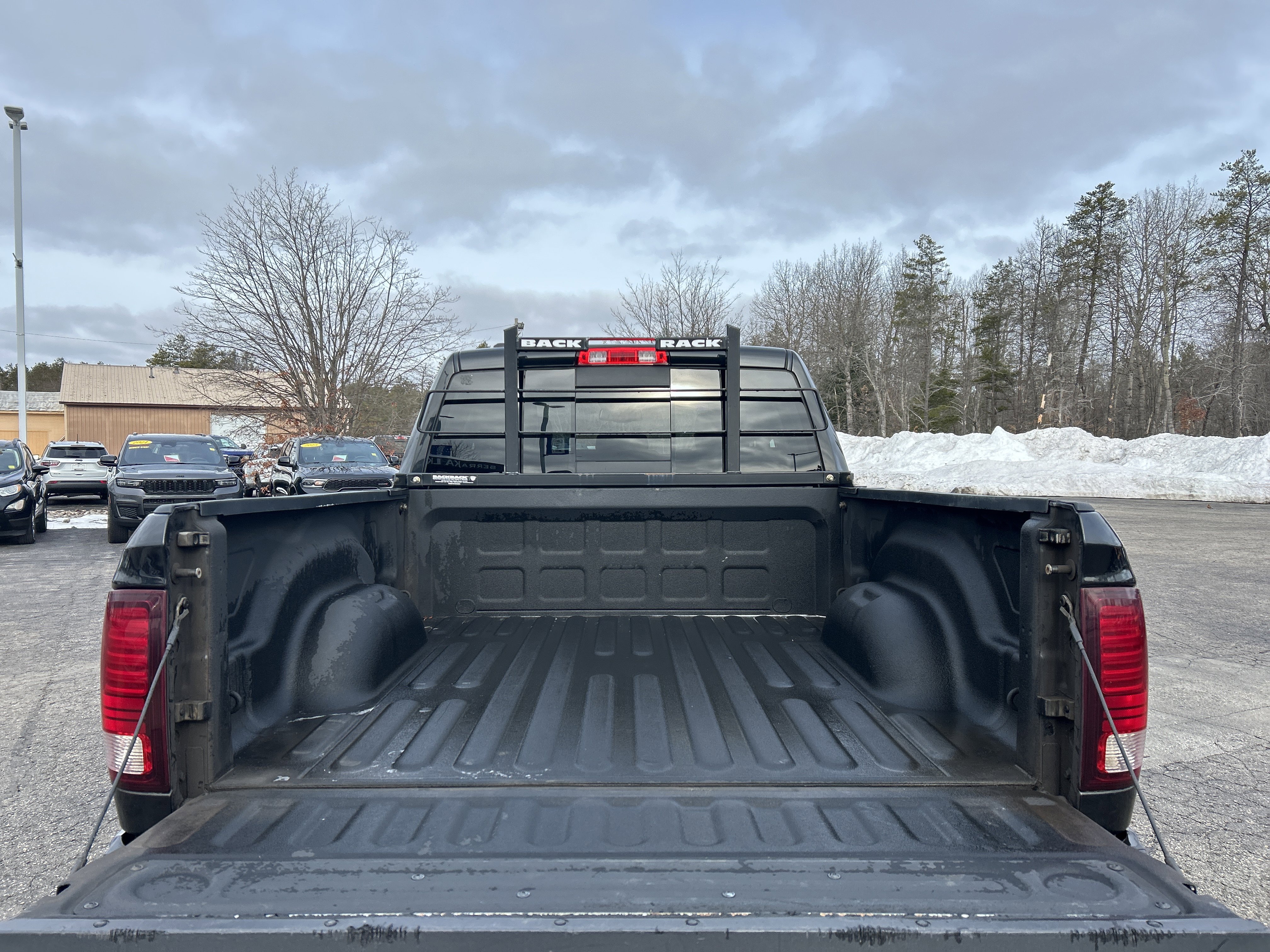 Used 2017 RAM 1500 Sport w/ Black Ram 1500 Sport Group image 9